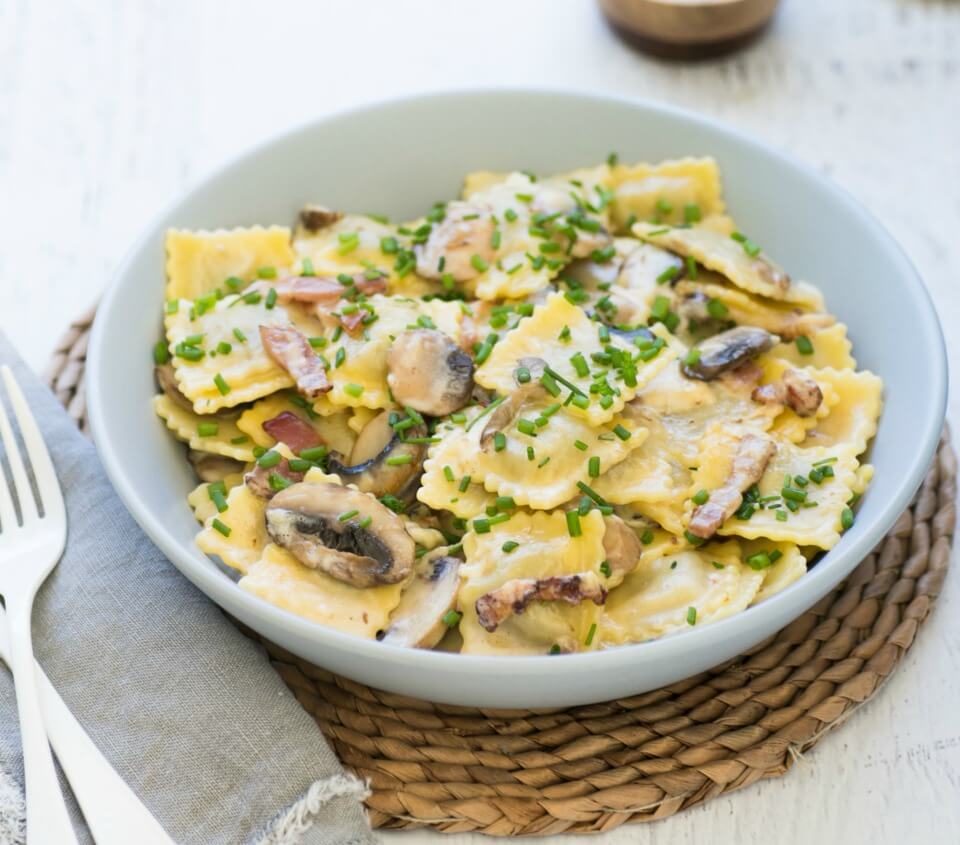 Creamy mushroom and bacon ravioli JUST 328 calories