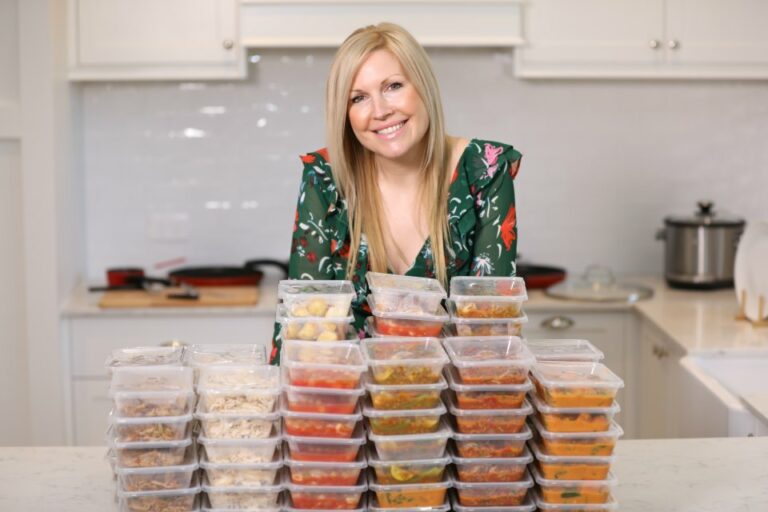 Mum takes 7 base recipes and turns them into 106 different meals!