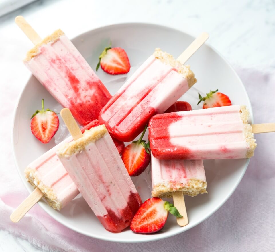 Strawberry-Cheesecake-Iceblocks