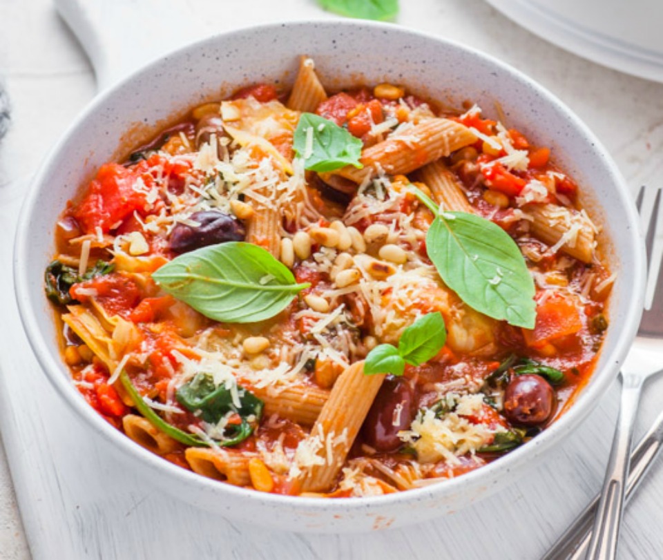 Slow-Cooked-Mediterranean-Pasta