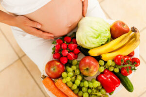 fruits and veg and pregnant woman