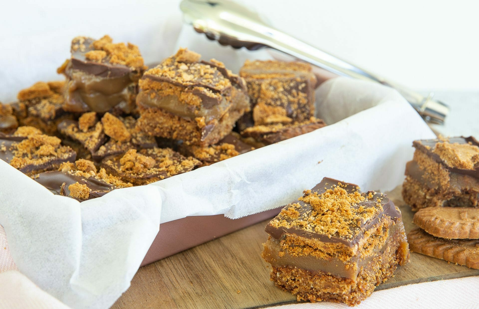 Biscoff Caramel Slice